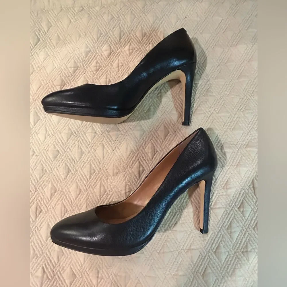 Banana Republic pumps